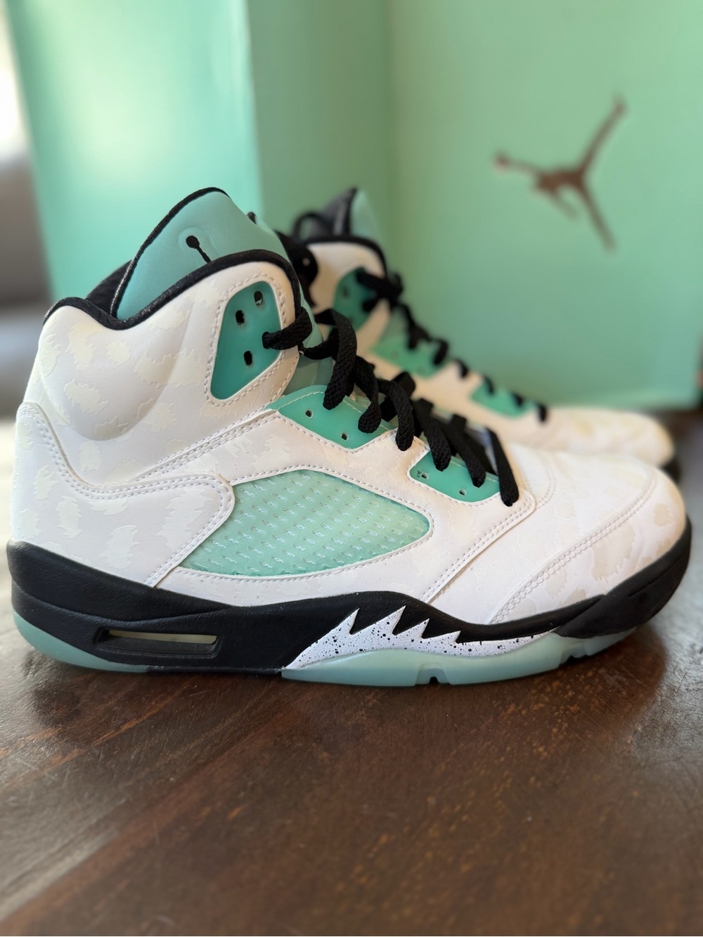 VNDS Nike Air Jordan 5 Retro "Island Green" Sneakers - 9M